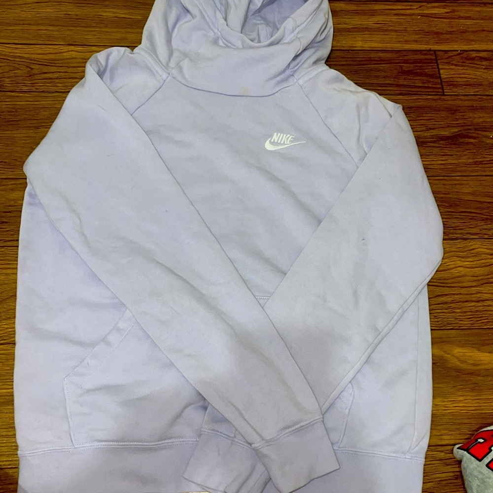 Lavender NIKE HOODIE NEVER WORN!!